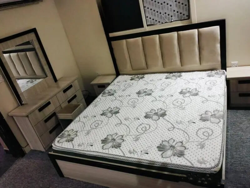 a4fc6843-1f39-45c6-a30d-fa9e045eb340النهار لغرف النوم.jpg